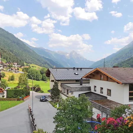 Moderne Ferienwohnung St,Anton * Sankt Anton am Arlberg